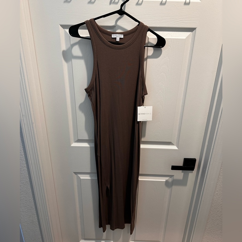 Beyond Yoga Brown Sleeveless Dress